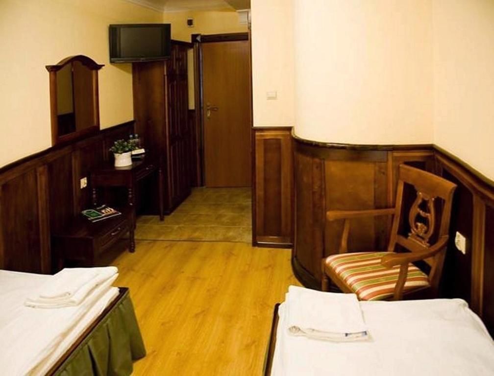 Отель Hotel Kresowianka Конин-51